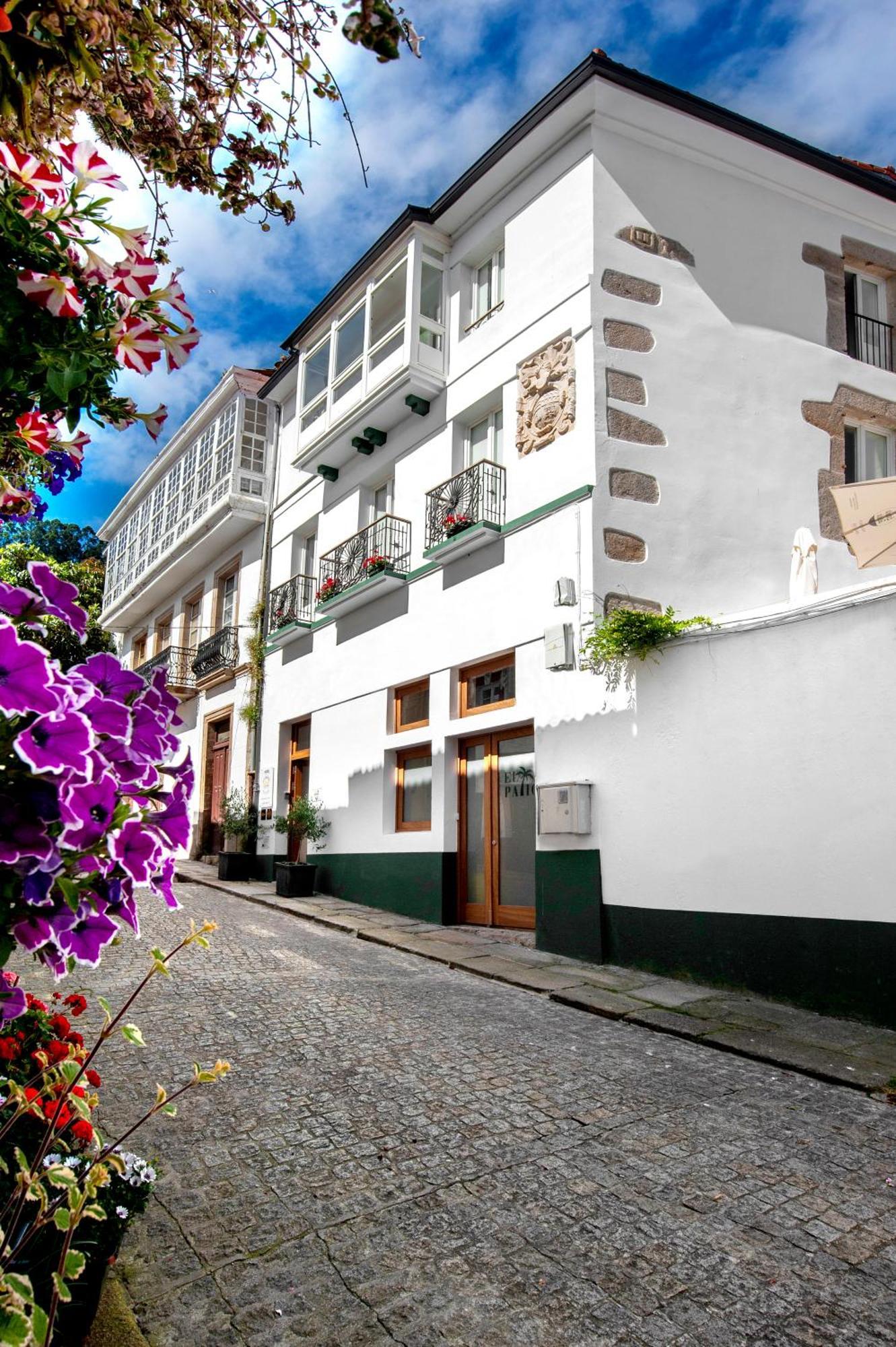 Snoe Hotel Camino Do Eume Apartamentos Puentedeume Eksteriør bilde